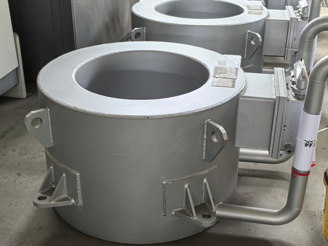 استخدام المحرك الكهرومغناطيسي للقالب في عملية الصب المستمر لتحسين جودة المعادن