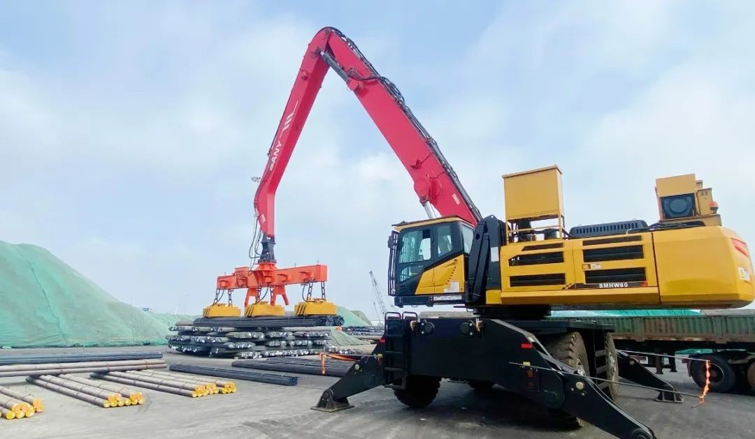 شركة تشونغكي للكهرباء ترفع المغناطيسات الكهربائية أثناء التشغيل